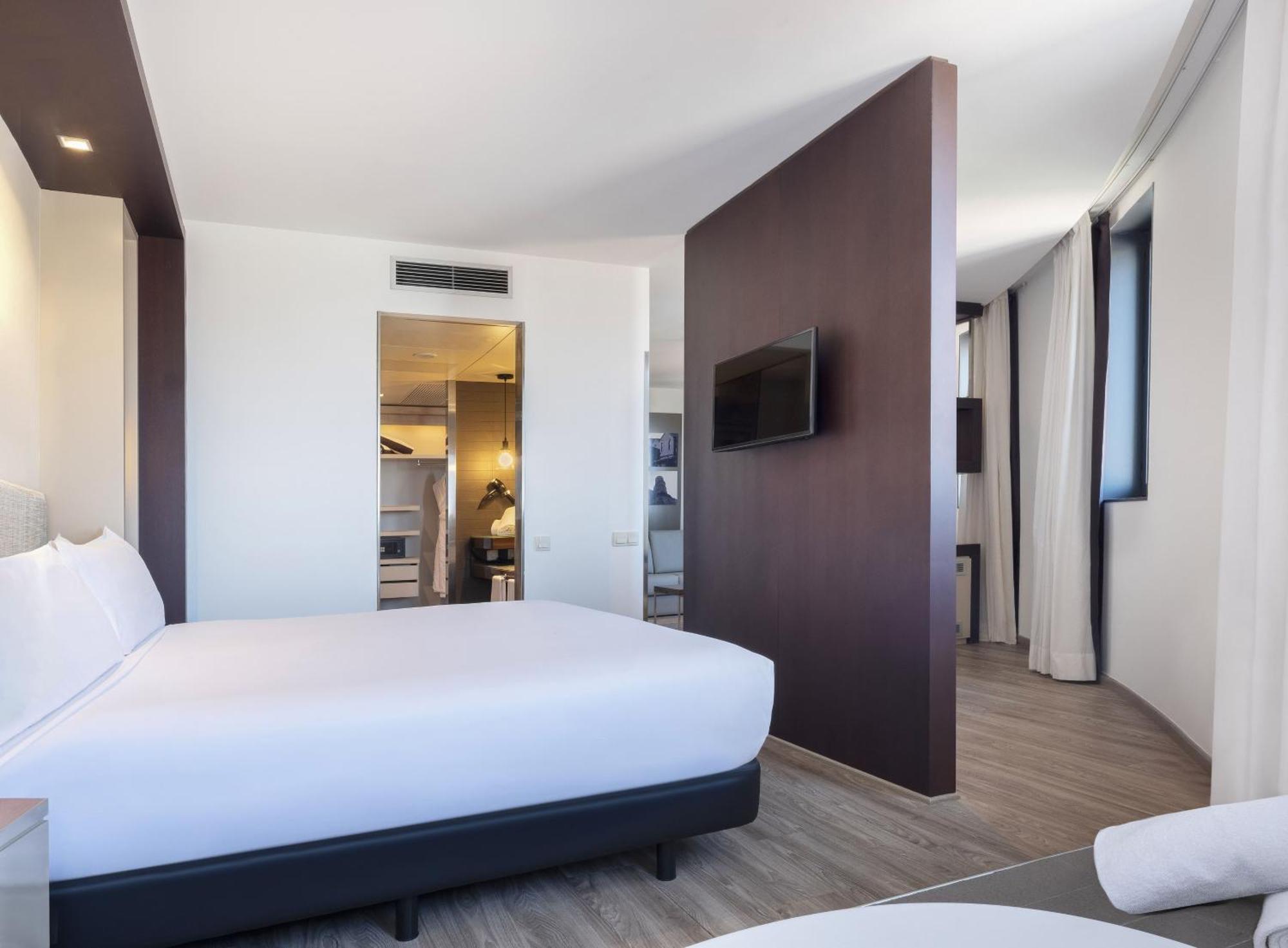 Junior Suite,1771707234:JPEG